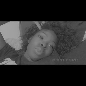 Meet your Posher, Davonya